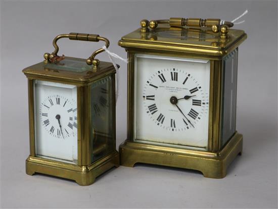 Two French gilt brass carriage timepieces, H 8.5cm & 10.5cm